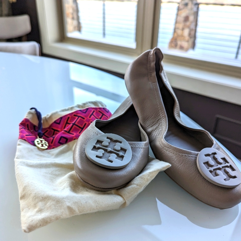 Tory Burch Taupe Travel ballet flats